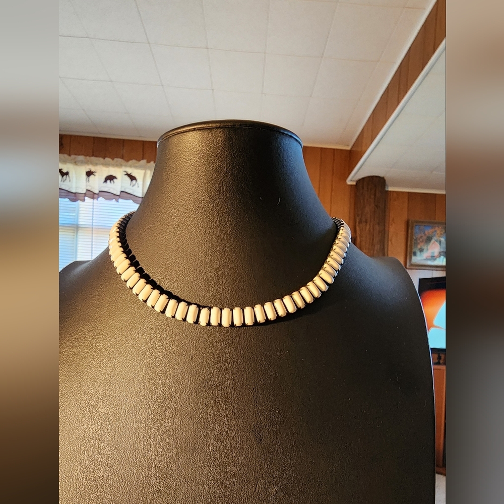 Vintage White Thermoset Choker Necklace – Bronze Gold-Tone Chain, 16"